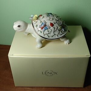 Lenox Summer Enchantment Turtle figurine